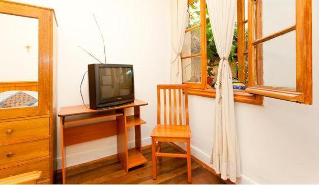 Alojamiento Alberto Magno Bed & Breakfast ซานติอาโก ภายนอก รูปภาพ