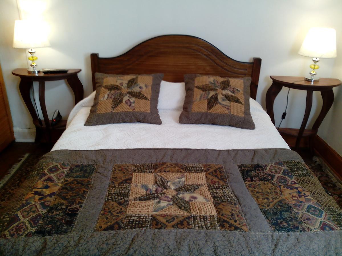 Alojamiento Alberto Magno Bed & Breakfast ซานติอาโก ภายนอก รูปภาพ